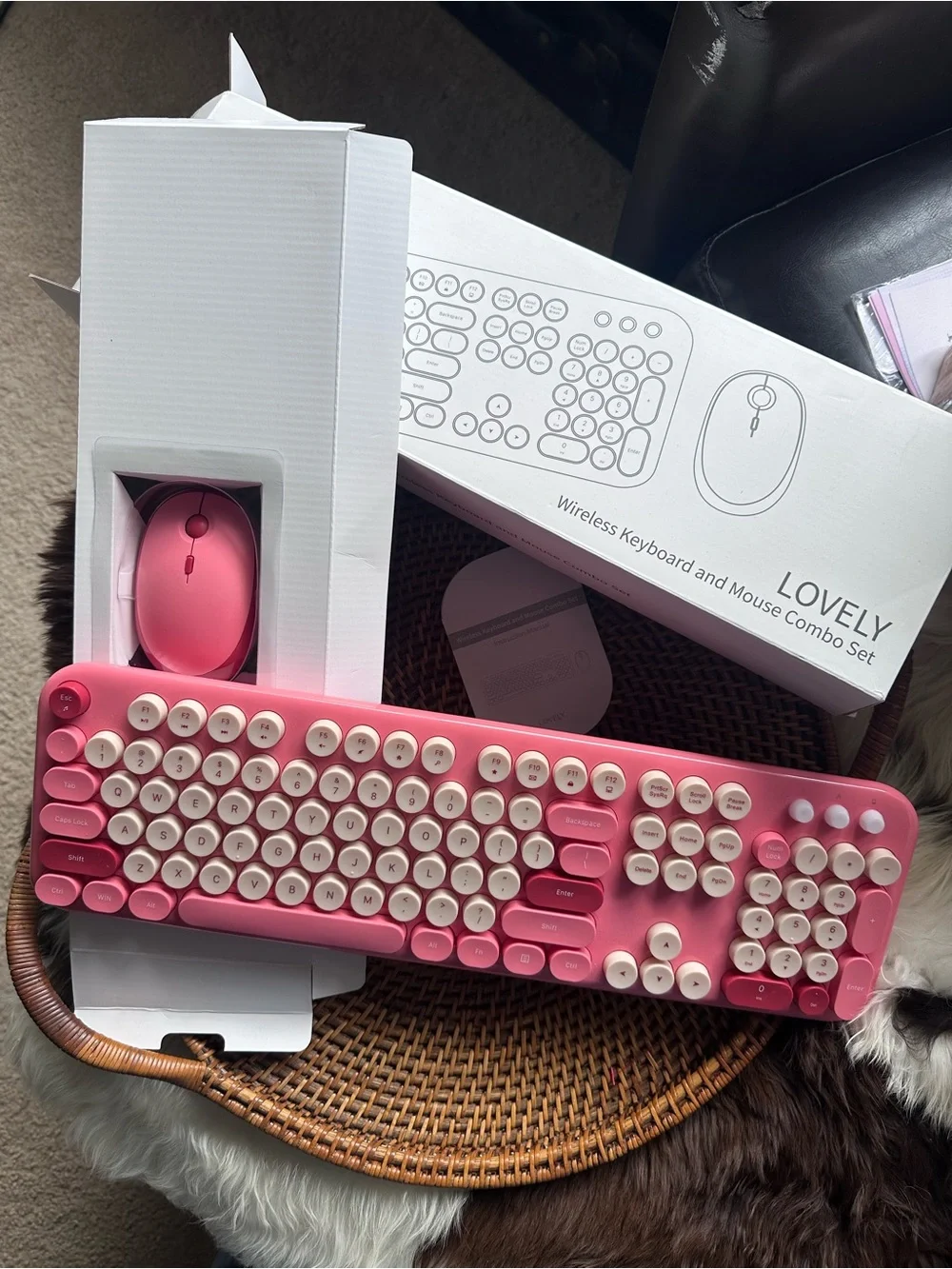 MOFII Pink Red Retro Typewriter Wireless Keyboard and Mouse Combo New in Box